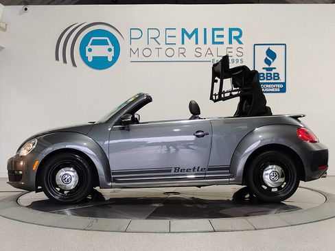Used 2013 Volkswagen Beetle 2.5 image 4