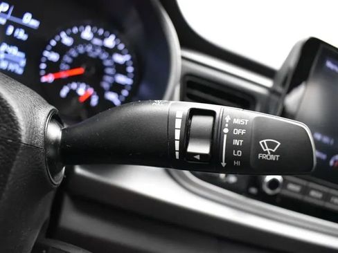 Used 2023 Kia Rio S image 25