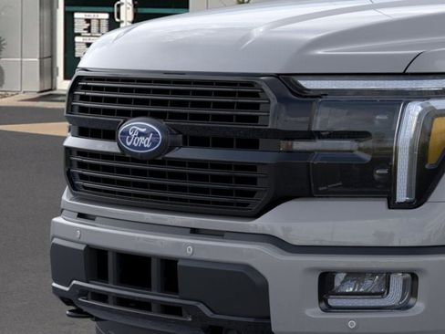 New 2026 Ford F150 Platinum w/ Equipment Group 702A High AWD/4WD image 17