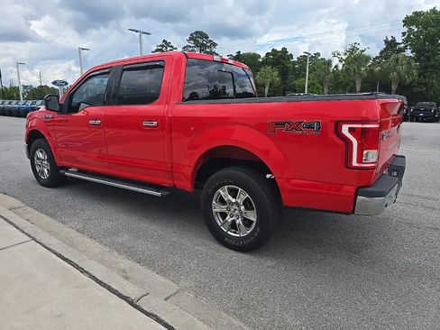 Used 2017 Ford F150 XLT w/ Equipment Group 302A Luxury AWD/4WD image 5