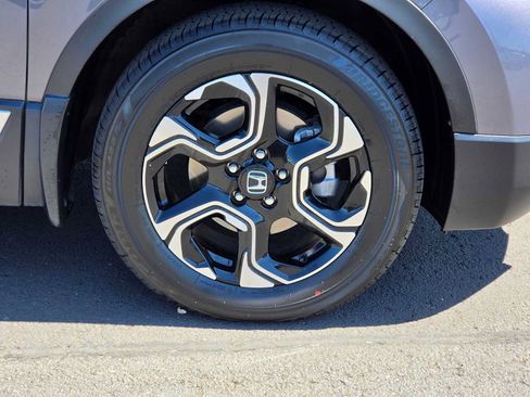 Used 2018 Honda CR-V Touring image 9