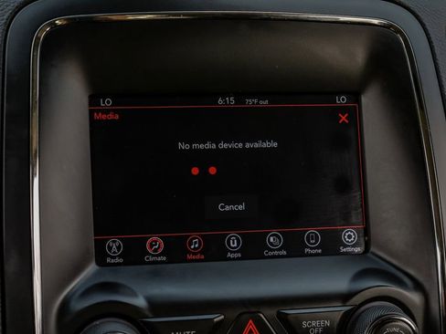Used 2018 Dodge Durango SXT w/ 3rd Row Seating Group RWD image 33