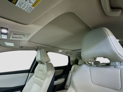 Used 2024 Nissan Ariya AWD image 27