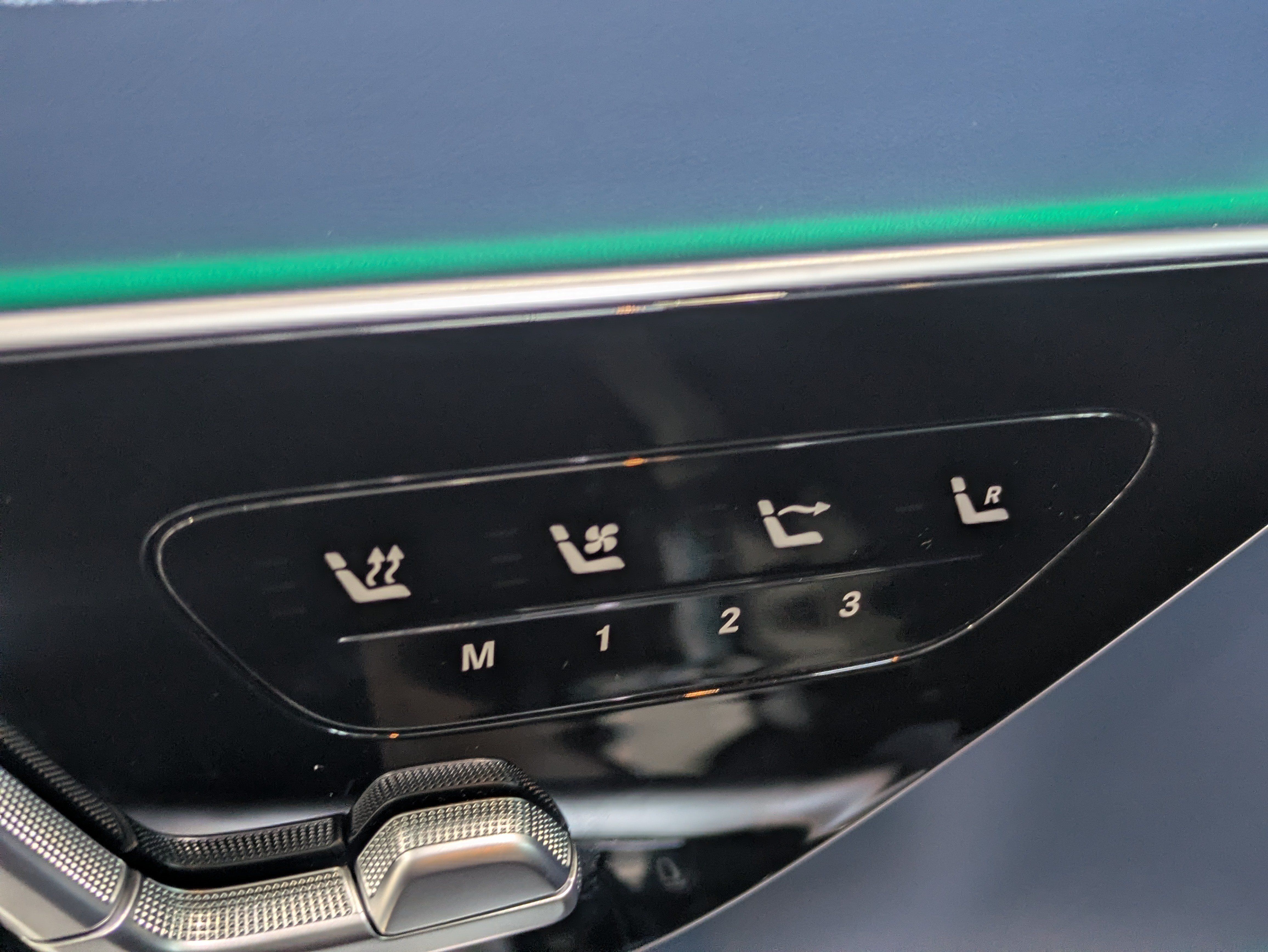New 2027 Mercedes-Benz SL 63 AMG 4MATIC image 18
