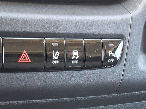 New 2025 RAM ProMaster 3500 w/ Quick Order Package 22G SLT image 14