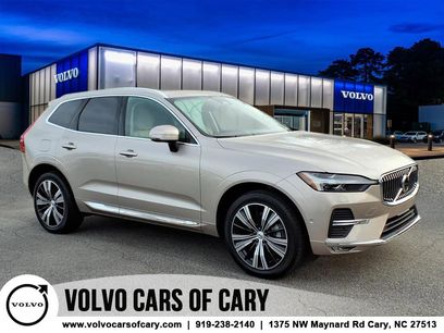 Used 2023 Volvo XC60 B5 Plus w/ Climate Package