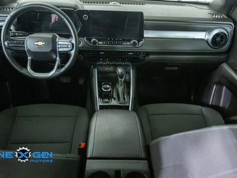 Used 2023 Chevrolet Colorado LT w/ LT Convenience Package AWD/4WD image 28