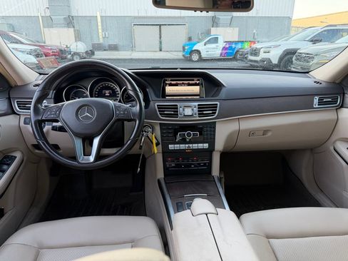 Used 2015 Mercedes-Benz E 350 4MATIC Sedan image 6