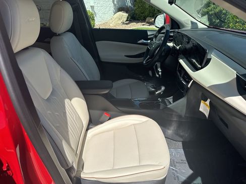 New 2026 Buick Encore GX Avenir w/ Avenir Technology Package AWD/4WD image 25