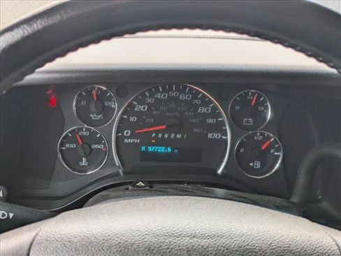 Used 2022 Chevrolet Express 2500 w/ Driver Convenience Package RWD image 11