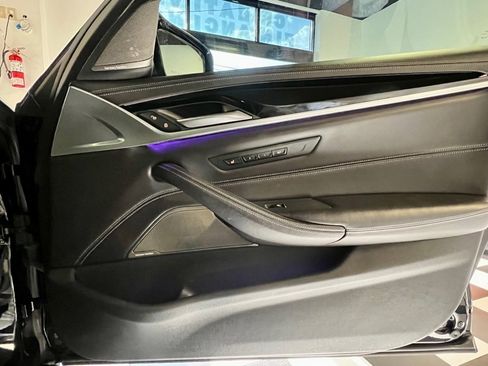 Used 2018 BMW M5 image 46