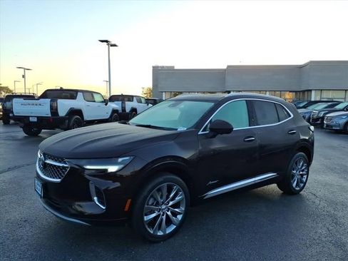 Used 2022 Buick Envision Avenir w/ Technology Package II image 13