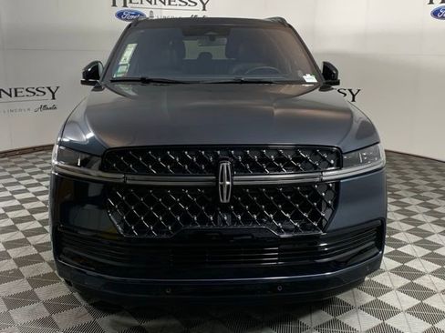 New 2025 Lincoln Navigator L Reserve w/ Jet Appearance Package image 11