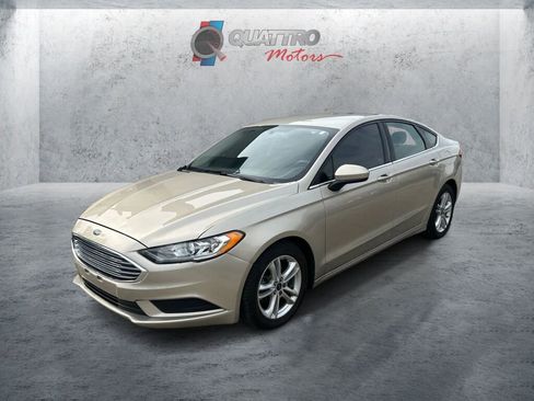 Used 2018 Ford Fusion SE w/ Fusion SE Technology Package FWD image 1