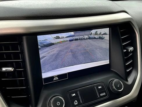 Used 2021 GMC Acadia SLE w/ Driver Convenience Package image 21