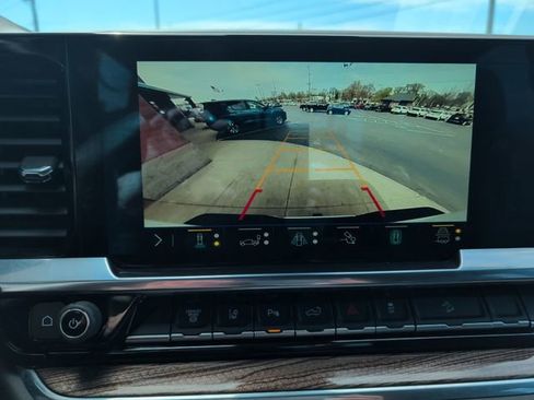 Used 2025 Chevrolet Silverado 3500 LT w/ All Star Edition AWD/4WD image 21