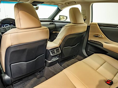 Used 2019 Lexus ES 350 w/ Premium Package FWD image 38