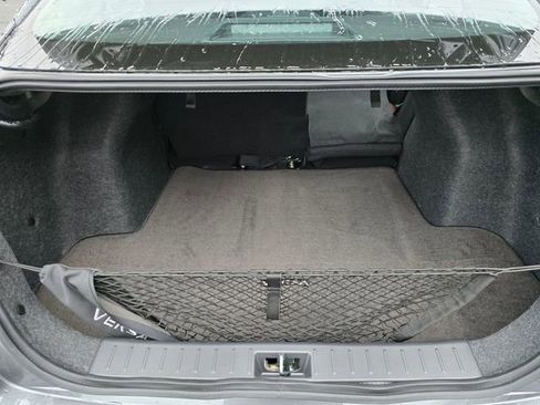 New 2025 Nissan Versa SR image 8