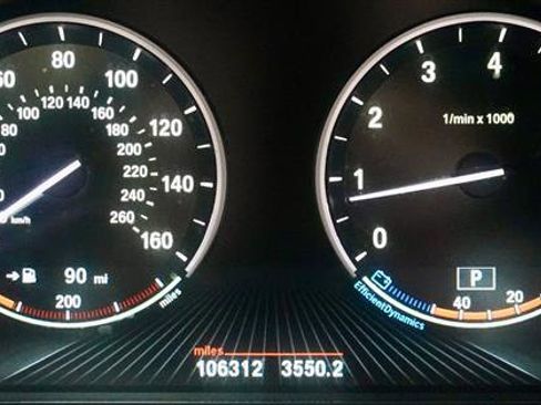 Used 2016 BMW 550i xDrive Sedan AWD/4WD image 13