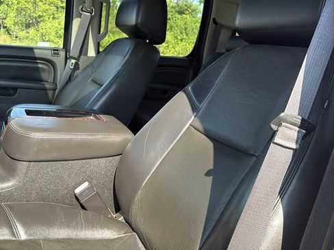 Used 2013 GMC Sierra 1500 Denali AWD/4WD image 17
