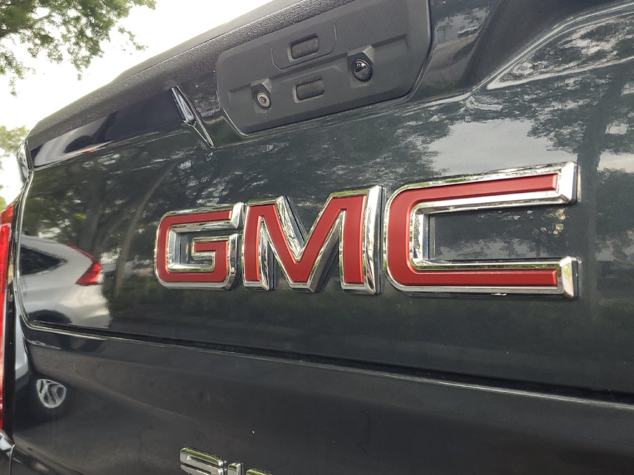 Used 2021 GMC Sierra 1500 AT4 AWD/4WD image 6