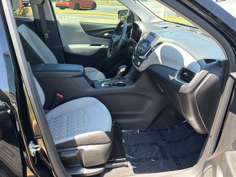 Used 2024 Chevrolet Equinox LS w/ LS Convenience Package FWD image 13