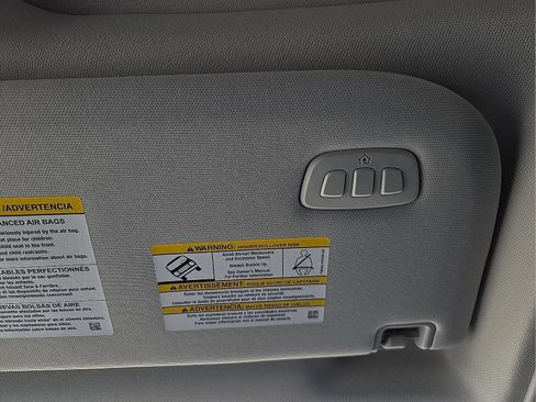 Used 2025 Ford Expedition Active AWD/4WD image 21