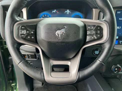 Used 2025 Ford Bronco Outer Banks image 20