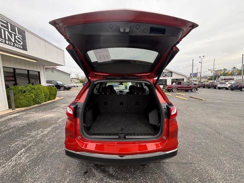 Used 2020 Chevrolet Equinox LT FWD image 23