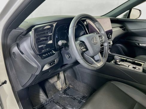 Used 2023 Lexus RX 350 Premium w/ Accessory Package AWD/4WD image 9