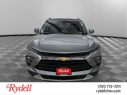 Used 2025 Chevrolet Blazer LT w/ Convenience Package AWD/4WD image 8