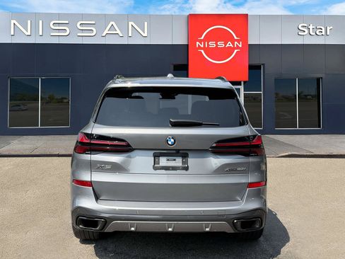Used 2024 BMW X5 xDrive40i w/ M Sport Package AWD/4WD image 5