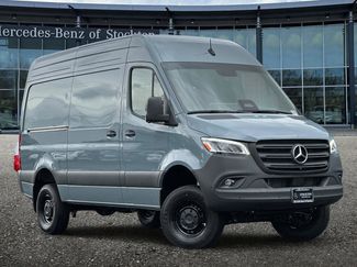 New 2026 Mercedes-Benz Sprinter 2500 video 2