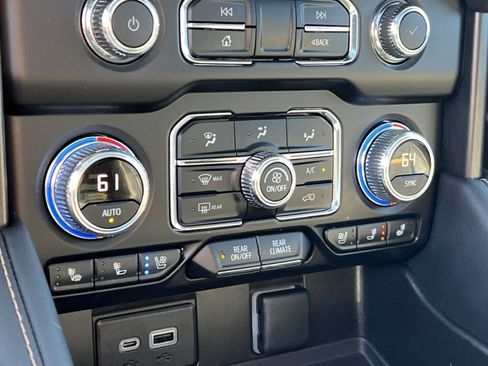 Used 2022 GMC Yukon AT4 w/ Max Trailering Package AWD/4WD image 29