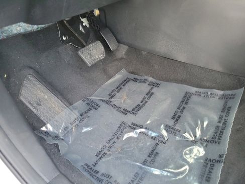Used 2023 Honda CR-V EX image 16