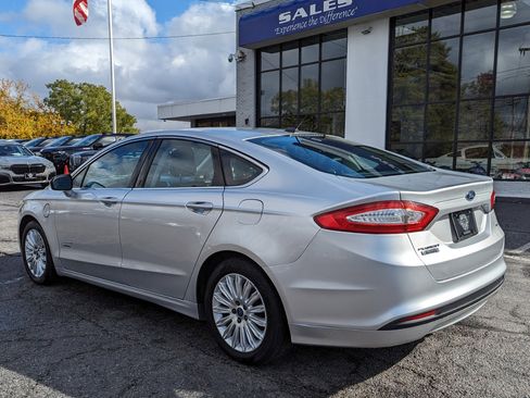 Used 2014 Ford Fusion Energi SE w/ Driver Assist Package image 9