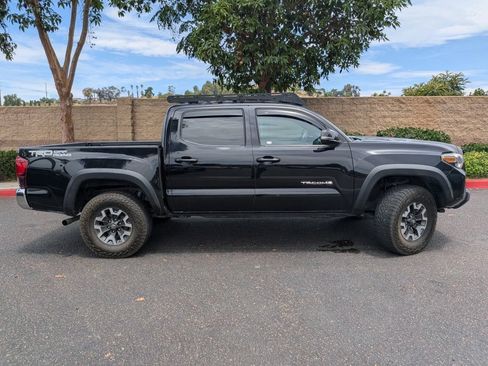 Used 2019 Toyota Tacoma TRD Off-Road RWD image 7