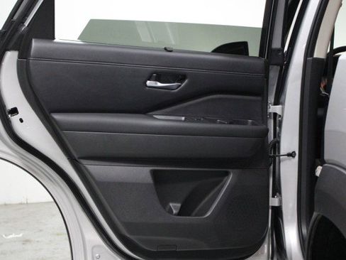 Used 2024 Nissan Pathfinder SL w/ SL Premium Package image 30