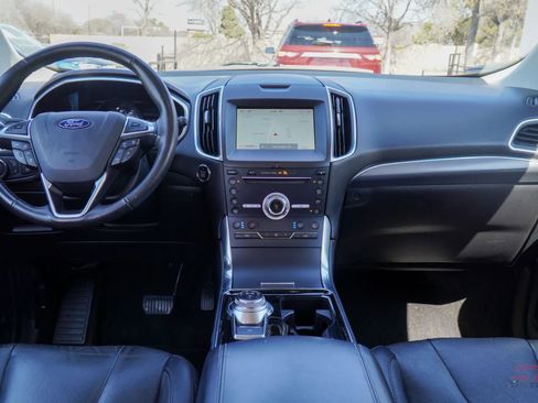 Used 2019 Ford Edge Titanium w/ Equipment Group 301A image 16