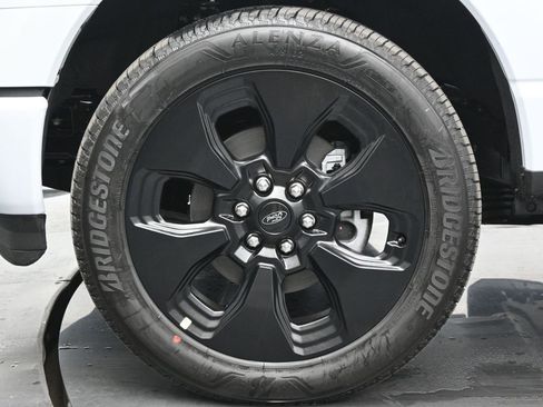 New 2025 Ford F150 Lightning Platinum w/ Dark Elements Package image 32