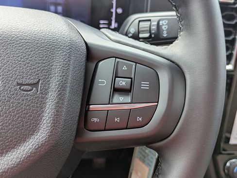 New 2025 Ford Ranger XLT w/ Equipment Group 301A High image 18