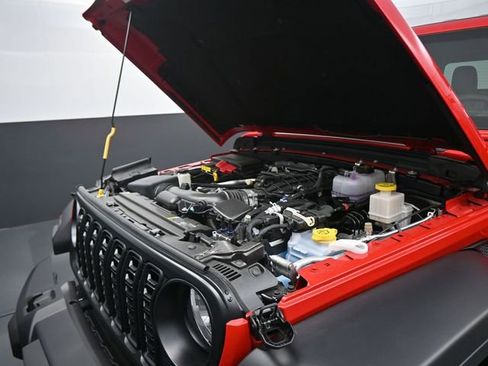 New 2025 Jeep Gladiator Sport image 35