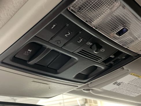 Used 2012 Toyota 4Runner SR5 image 25