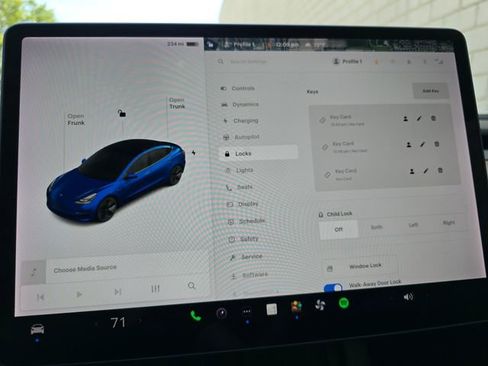 Used 2021 Tesla Model 3 Long Range AWD/4WD image 41