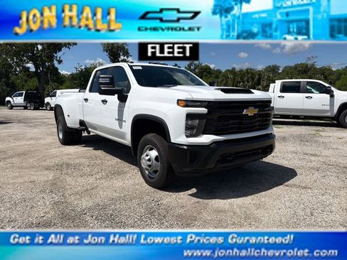 New 2026 Chevrolet Silverado 3500 W/T AWD/4WD image 1