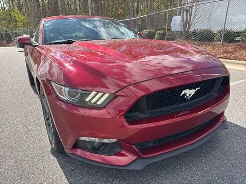 Used 2015 Ford Mustang GT Premium image 3