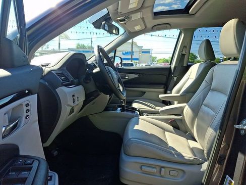 Used 2017 Honda Ridgeline RTL-E image 13