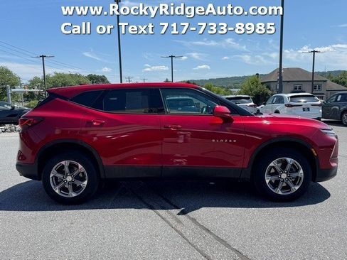 Used 2023 Chevrolet Blazer LT AWD/4WD image 8