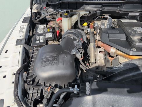 Used 2018 RAM 2500 Longhorn image 38