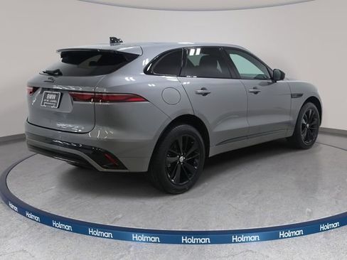 Used 2024 Jaguar F-PACE R-Dynamic S image 6